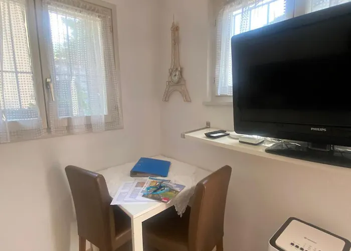 Mini Haus Mit Pergola -nl-00000196 Apartamento Tenero-Contra