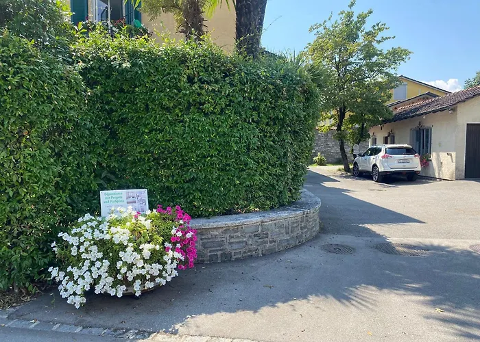 Mini Haus Mit Pergola -nl-00000196 Lejlighed Tenero-Contra