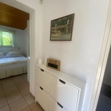 Apartamento Mini Haus Mit Pergola -nl-00000196 *